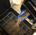 BROIL KING - Pojemnik na pellety - 7